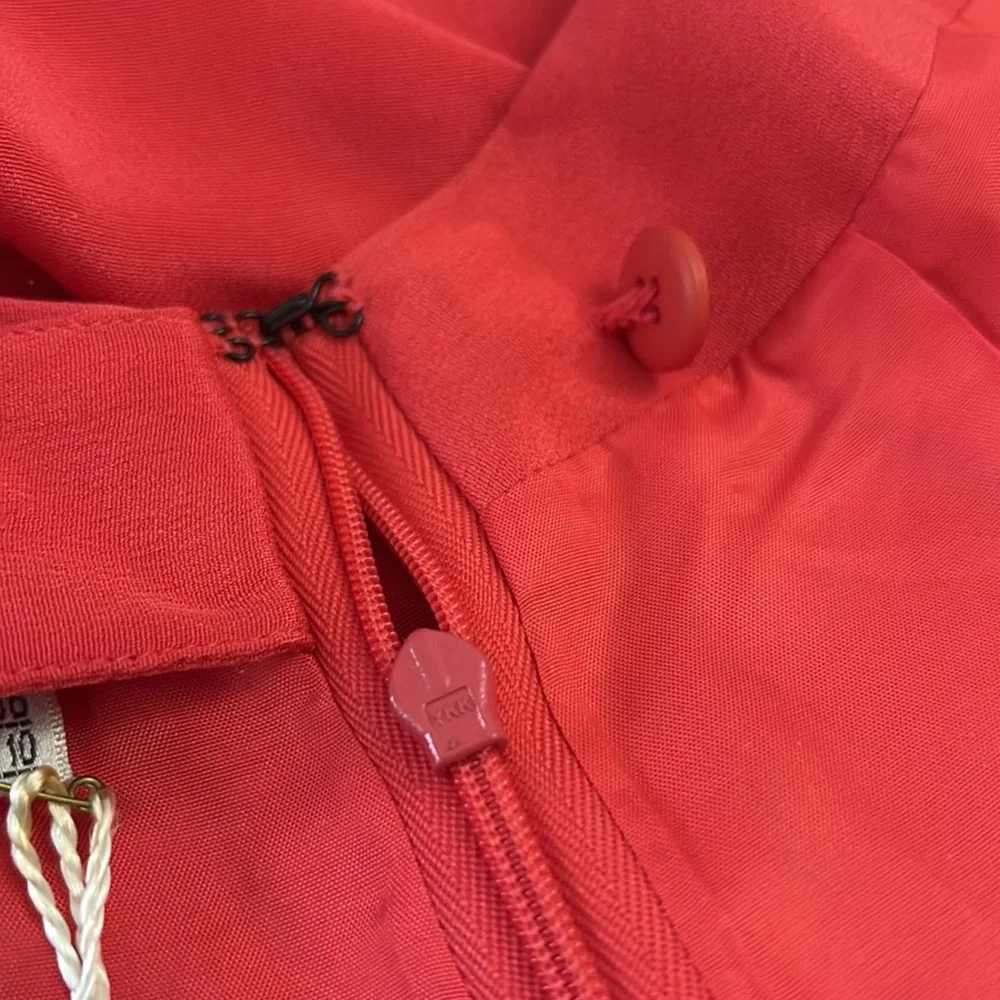 Episode by Carolyn Wight Freeman 100% Silk Skirt Bright Coral Size 8 Lined NWT